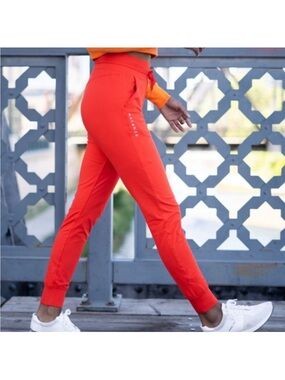 Balance Athletica Blood Orange Select Casual Jogger Pants Size Medium NWT